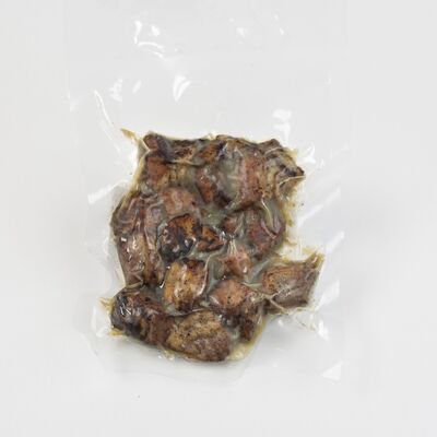 黒毛和牛カルビの炭火焼 100g×4袋