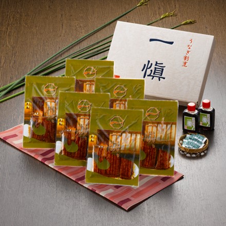 うなぎ割烹「一愼」特製蒲焼　6人前