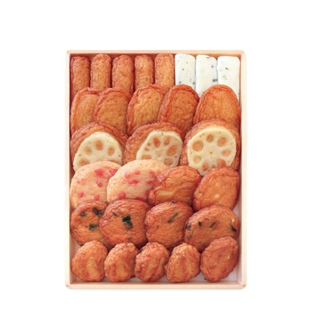 お歳暮のし付き 月揚庵のさつまあげＢ 棒天・上揚・ごぼう天 各5枚、野菜天4枚、しそ棒天・れんこん揚 各3枚、紅しょうが天・玉ねぎ天 各2枚