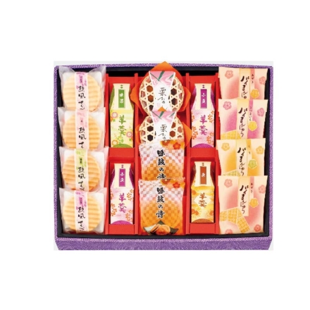 お歳暮のし付き ＜創菓 京づる＞極庵 欧風せんべい（バニラ2個、苺・抹茶 各1個）、パイまんじゅう（あずき2個、さつまいも・栗 各1個）、ようかん（小豆2個、抹茶・栗 各1個）、味鼓の詩・栗かのこ 各2個