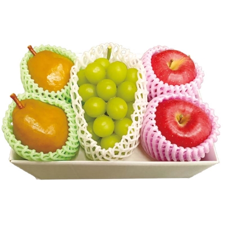 お歳暮のし付き シャインマスカット＆季節のフルーツ詰合せ シャインマスカット450g（1房）、ラ フランス・蜜入りサンふじ 各500g（2個）