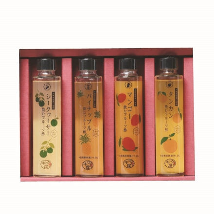 お歳暮のし付き 飲むフルーツ酢 4本セット