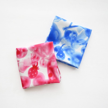 MANAMI SAKURAI Handkerchief 'Jam' (Raspberry)