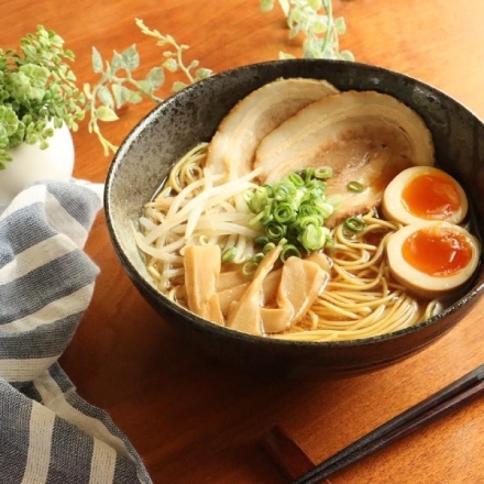 瀬戸内麺工房なか川 広島ラーメン豚骨醤油味（8人前）