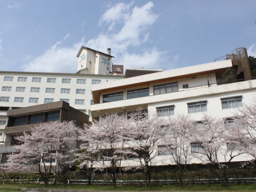 【岐阜】下呂温泉山形屋 2名様日帰り入浴≪食事なし・コーヒー券・お菓子付≫