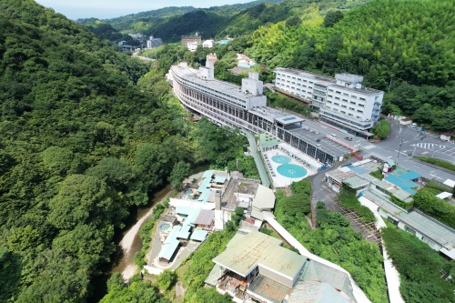 【愛媛】奥道後 壱湯の守　2名様平休日1泊朝食付