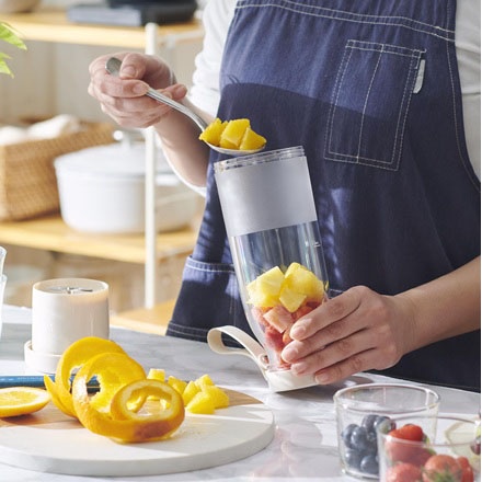 ビタントニオ コードレスマイボトルブレンダー アイボリー VBL-2000-I