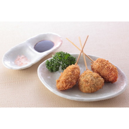 大阪名物 串カツ 豚ロース串カツ25g×5(計125ｇ）、牛串カツ25g×5（計125ｇ）、鶏ムネ串カツ30g×5（計150ｇ）、エビ串カツ 22g×5（計110ｇ）、椎茸串カツ25g×5 （5種・計25本）