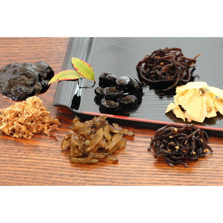 香川 宝 海山の旨味 伊勢志摩のり60g、小豆島生のり60ｇ、かつお生姜35g、しその実若布40g、黒豆旨煮80g、ごま昆布40g、子持ち木くらげ30g、竹の子山椒45g