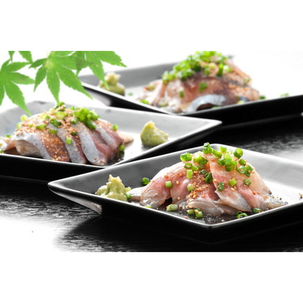 大分 「豊後絆屋」 大分りゅうきゅう漬けセット 真鯛りゅうきゅう漬け70ｇ×2、ぶりりゅうきゅう漬け70ｇ×2、あじりゅうきゅう漬け70ｇ×2、練りわさび2.5ｇ×6袋