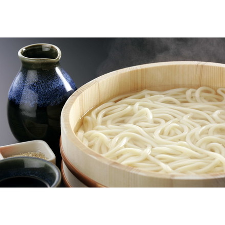 群馬 万葉亭 水沢うどん詰め合わせセット 半生麺300ｇ×5袋、めんゆつ50ｍｌ×5袋、ごま2.5ｇ×5袋