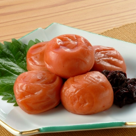 華やか彩り梅セット ～はちみつ＆しそ梅～ 400g×2(はちみつ梅：塩分8%・しそ梅：塩分8%)