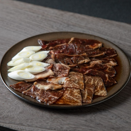 【大阪 焼肉はらだ本店】 たれ漬け焼肉食べ比べ (たれ漬け焼肉250g)