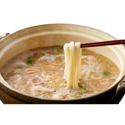 北海道名物　7種の具材を使用した石狩鍋セット3～4人前