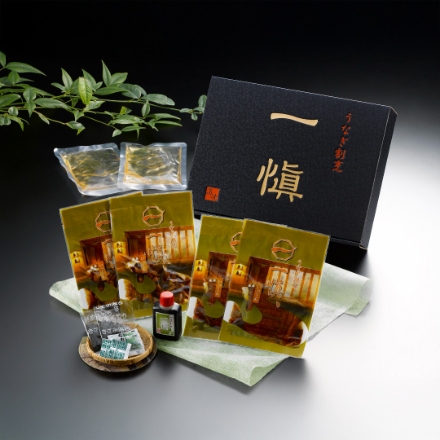 うなぎ割烹 「一愼」 蒲焼（カット55g×2）と一愼ひつまぶしセット（鰻きざみ45g×2、吸い地（ダシ）120g×2、山椒×2、おろしわさび2g×2、きざみのり×2、ボトルたれ50ml×1）