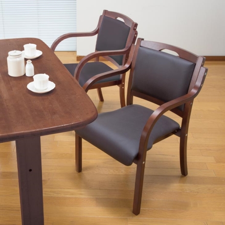 介護福祉士がお薦めする立ち座りサポートダイニングチェア 2脚組 低反発シートクッション付き ベージュ