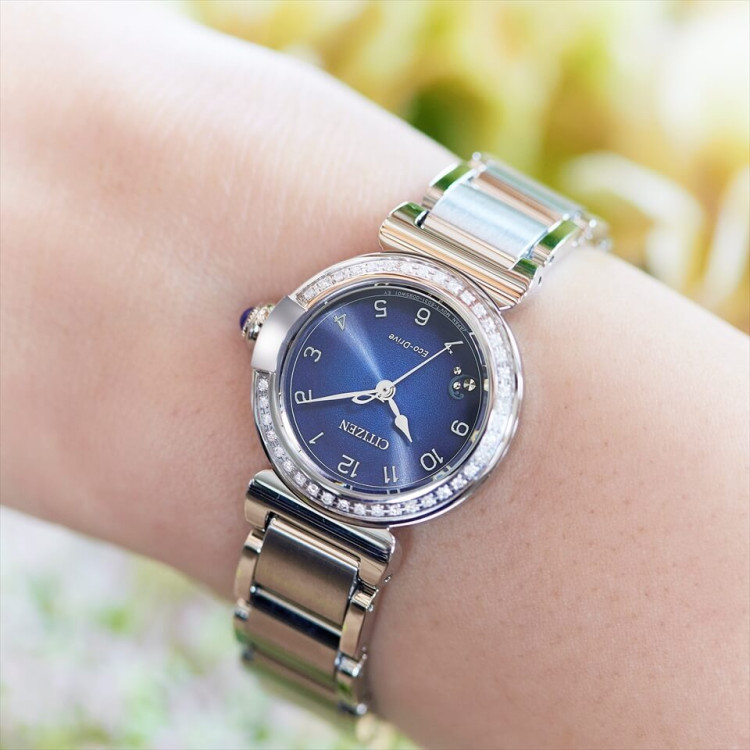 CITIZEN シチズン L エル ARCLY Collection アークリーコレクション EM1120-87L レディース 腕時計 光発電 エコドライブ サファイアガラス ブルー文字盤 ステンレス 日常生活用防水