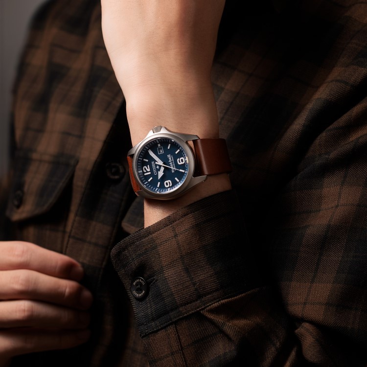 CITIZEN シチズン PROMASTER プロマスター BN0247-01L メンズ 腕時計 エコ・ドライブ mont-bell モンベル コラボ 限定750本 LANDシリーズ 替えバンド付き