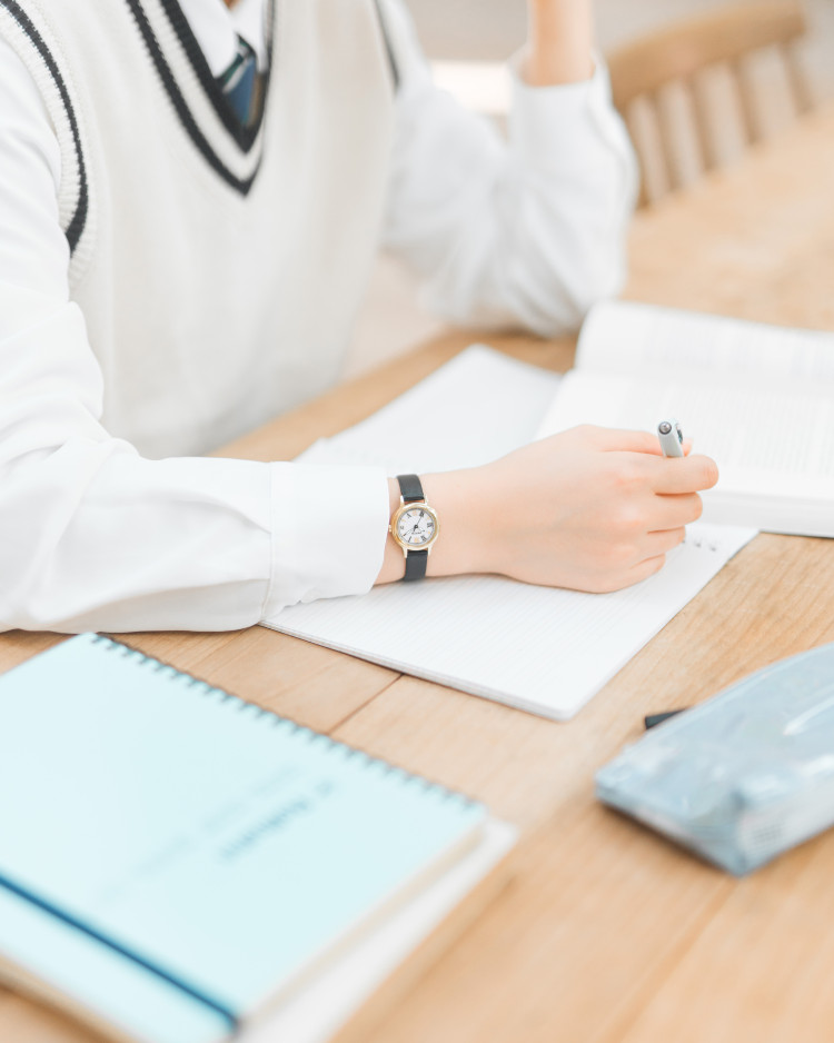 CITIZEN シチズン wicca ウィッカ KH4-921-92 レディース 腕時計 ソーラーテック 光発電 ステンレスめっき（ウォームゴールド） ケース 合成皮革バンド クリスタルガラス 5気圧防水 デイト表示