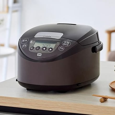 ※カテゴリ違いのため出さない　タイガー炊飯器 IHジャー 炊きたて 遠赤黒厚釜 JPW-D180 ブラウン
