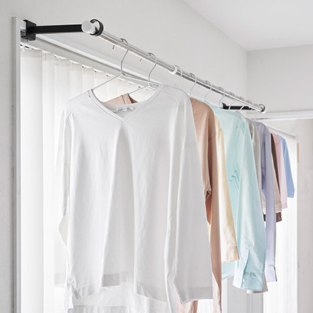 tower タワー 鴨居室内物干しポールホルダー 奥行ワイド ホワイト 1586