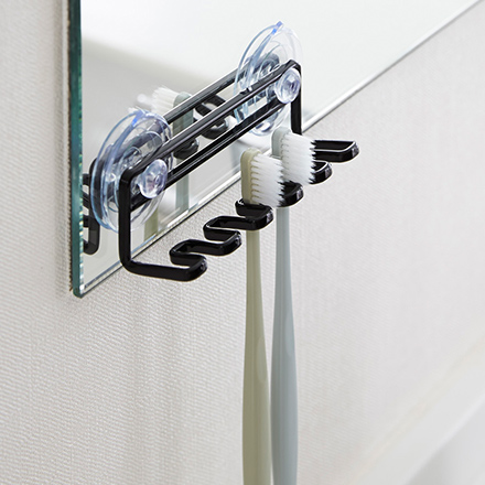 tower タワー 吸盤トゥースブラシホルダー 5連 ホワイト 3285