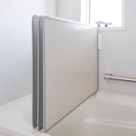 tower タワー マグネットバスルーム風呂蓋ドライハンガー ホワイト 3955