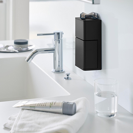 tower タワー フィルムフック マウスピース&洗浄タブレット収納ラック ホワイト 10725