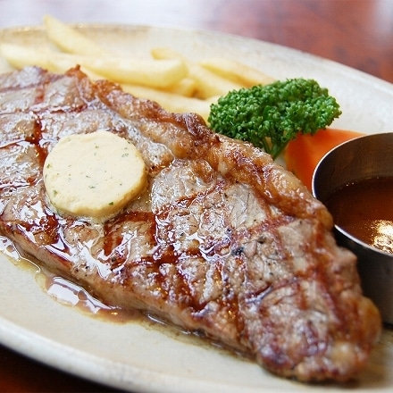老舗旅館でも提供 A5 最高級 肉 神戸牛 サーロインステーキ 200g×4枚(800g)