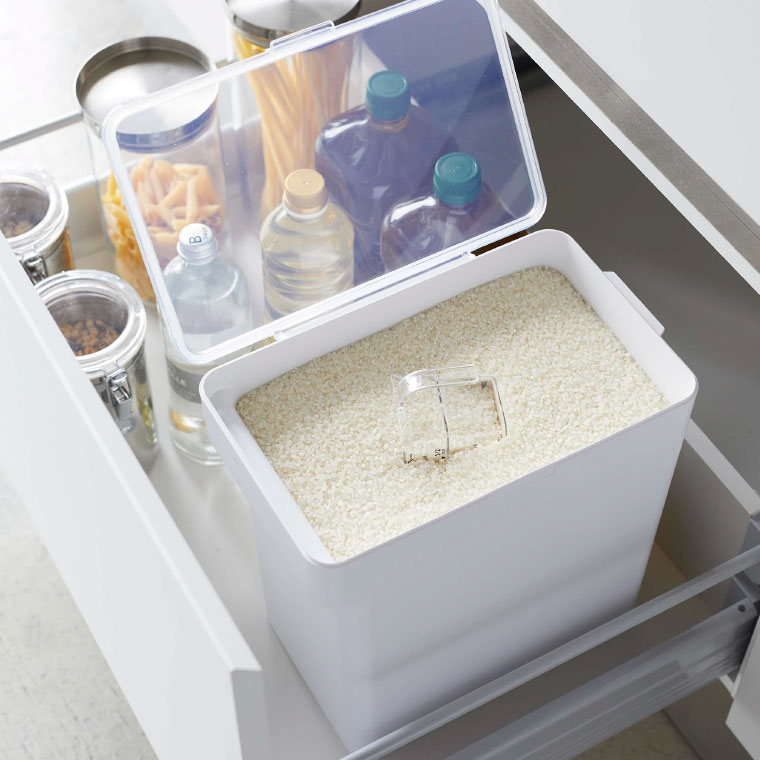 山崎実業 公式 tower 密閉米びつ 10kg 計量カップ付 タワー ブラック 5424