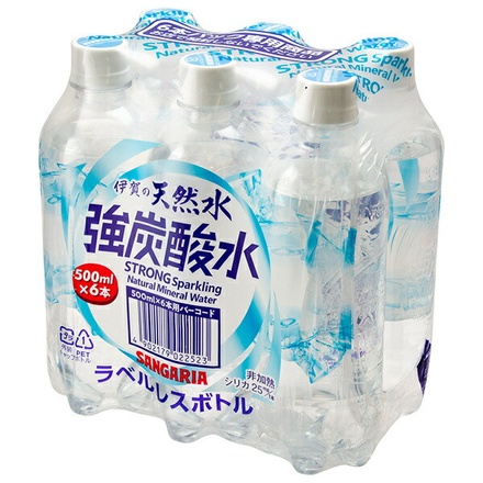 サンガリア 伊賀の天然水 強炭酸水 ラベルレス(6本パック) 500mlペットボトル×24(6×4)本入|炭酸飲料 炭酸水 ソーダ 割り材 PET 強炭酸
