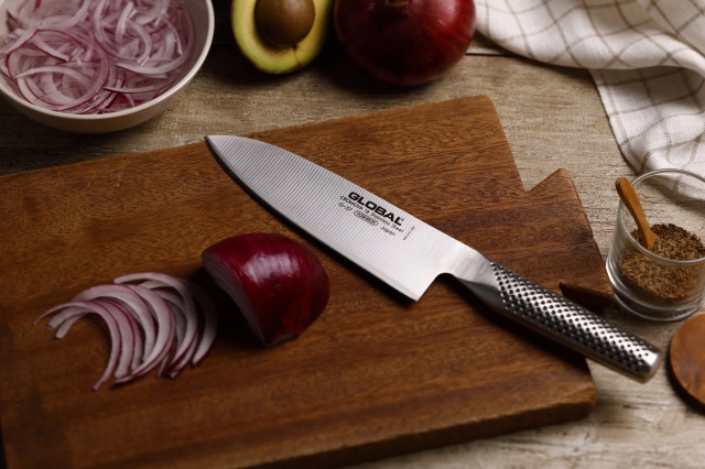 GLOBAL グローバル 三徳包丁 16cm G-57