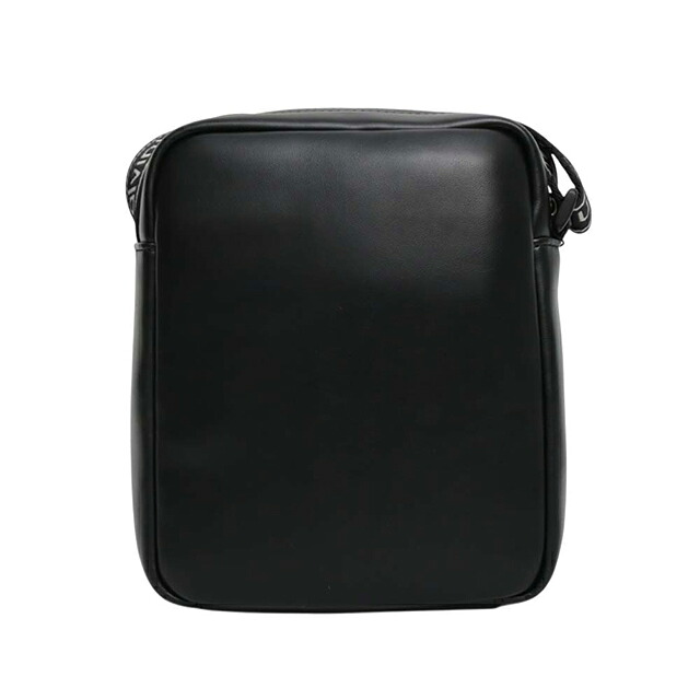 カルバンクライン CALVIN KLEIN BOLD LOGO WEBBING REPORTER ショルダーバッグ lv04d3418g-ub1 メンズ BLACK ブランド 斜めがけ ブランド 高級 おしゃれ プレゼント 男性 実用的 かっこいい