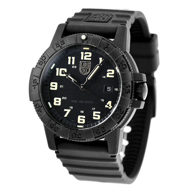 ルミノックス レザーバック シータートル ジャイアント 0320 シリーズ クォーツ 電池式 腕時計 ブランド メンズ LUMINOX XS.0330 アナログ ブラック 黒 スイス製 おしゃれ 防水 文字盤 大きい プレゼント 男性 実用的