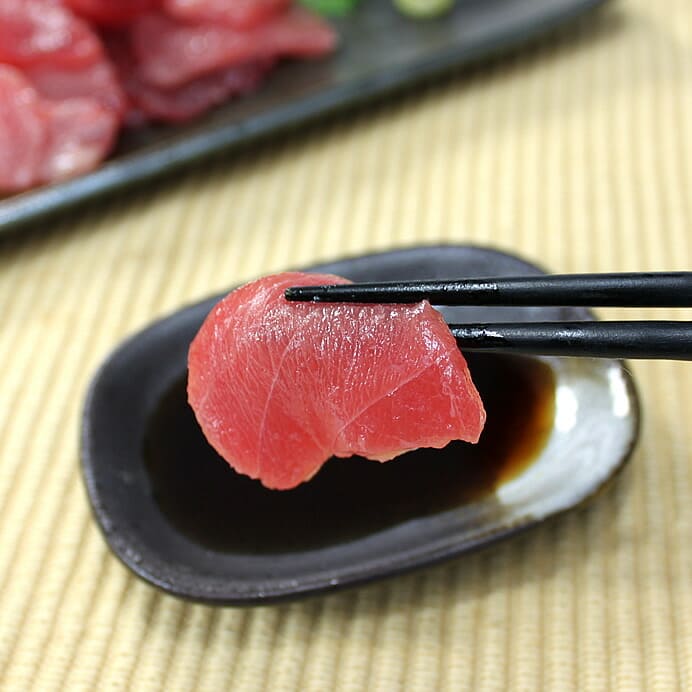 天然マグロ 中トロ入り 切り落とし 150g（1～2人前）脂がのったメバチ鮪使用 [バチ切落150]