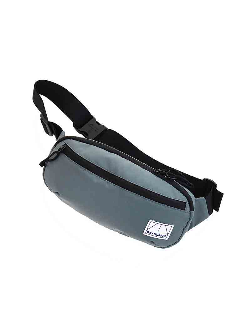 DAYTRIPPER UNISEX STAND BY BAG 11004Graphite H14×W27×D6cm