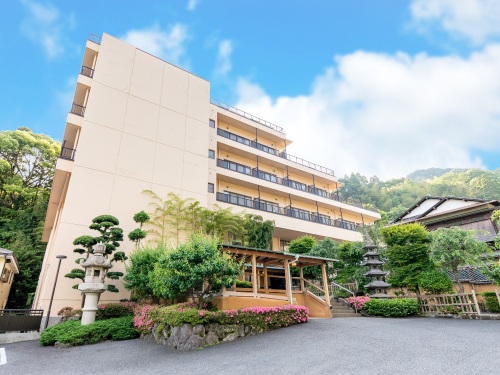 【神奈川】【日～木曜日限定】源泉のお宿 湯河原 千代田荘　2名様 日帰り入浴プラン≪夕食付≫≪お部屋での休憩≫