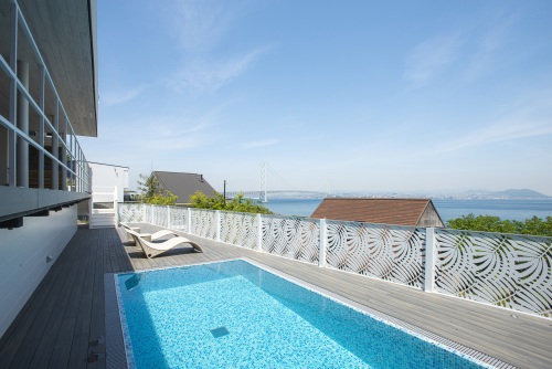 【兵庫県】CORAL SUITE VILLA　awaji 2～10名様平休日1泊食事なし