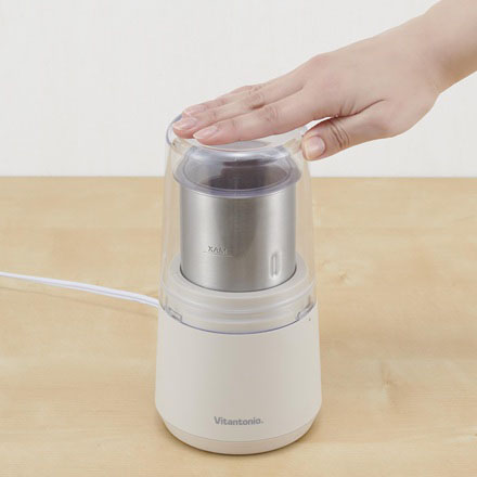 ビタントニオ ドライフードミル アイボリー VML-10-I