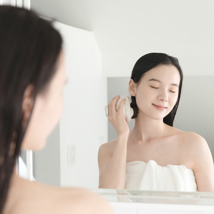 ＜FESTINO＞充電式 EMSヘッドスパ プレミア SMHB-044 ホワイト