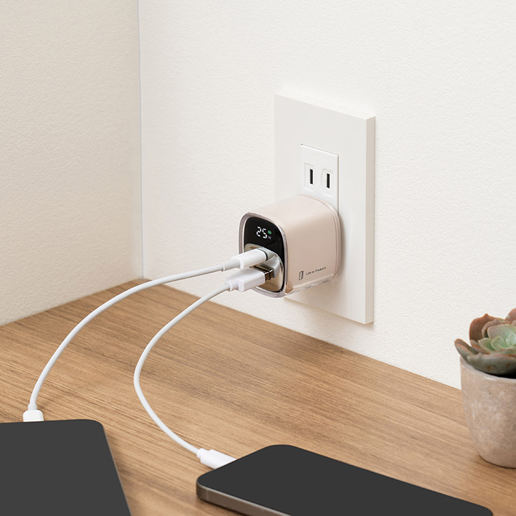 Life on Products ライフオンプロダクツ USB急速充電器 USB PD （パワーデリバリー）対応 35W ベージュ LCAEA017