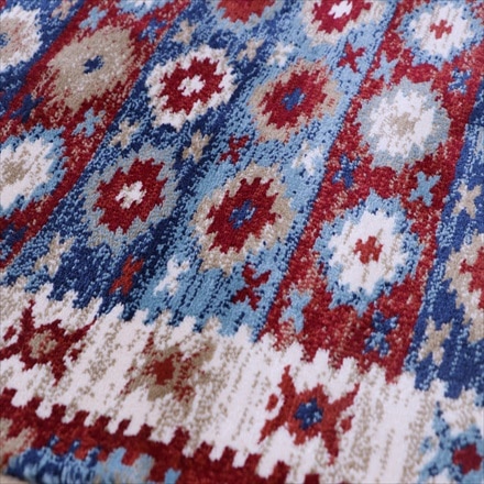 モルドバ製ウィルトン織りマット「プルメリア」 レッド 70×120cm ※他色あり