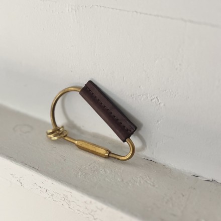 真鍮引き立つキーリング キーホルダー キナリ