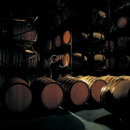 今季限定製造100本 KURA・the・ウイスキー ラムカスクフィニッシュ スコットランド×オキナワウイスキー Since1961 ヘリオス酒造原点の酒 ヘリオスラム の熟成樽で仕上げました