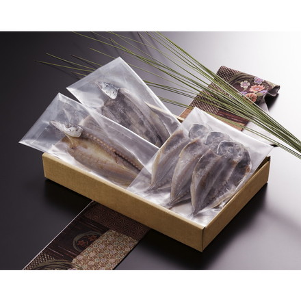 静岡 沼津 奥和 干物3種セット 真あじ開き3枚（計180g）、かます開き1枚（70～90g）、さんま開き1枚（80～100g）