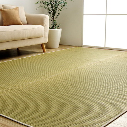 ラグ 正方形 い草 日本製 国産 自然素材 滑り止め加工 ナチュラル 市松柄 オールシーズン 消臭 シンプル 約2畳