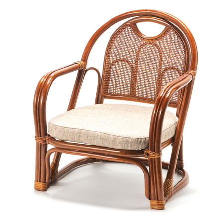 椅子 ラタン チェア 肘掛け付き 背もたれ付き ラタン座椅子ロー 籐 天然素材 丈夫 しなやか 通気性 年中快適 軽量 クッション付き