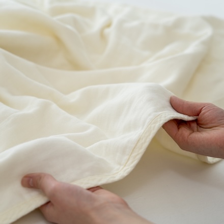 Fabric Plus無添加5重ガーゼキルトケット シングル アッシュグレー