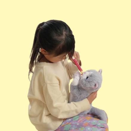 ぺろりーにゃ　グレー ちゅ～るちょうだい!