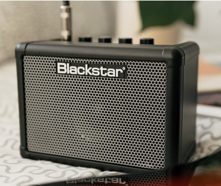 Blackstar ブラックスター コンパクト ベースアンプ FLY3 BASS